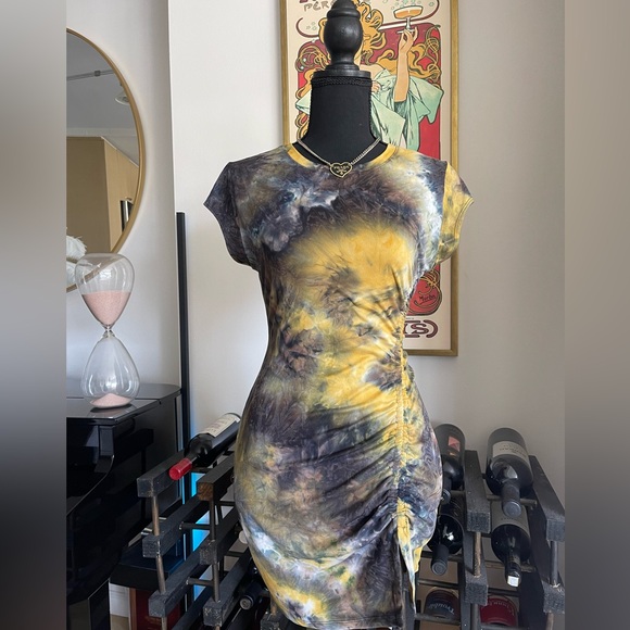 Urban Outfitter Tie-dye Mini Dress size Medium - Picture 2 of 7